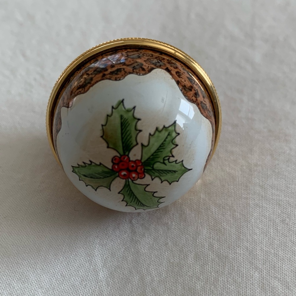 Stratfordshire Enamels Box